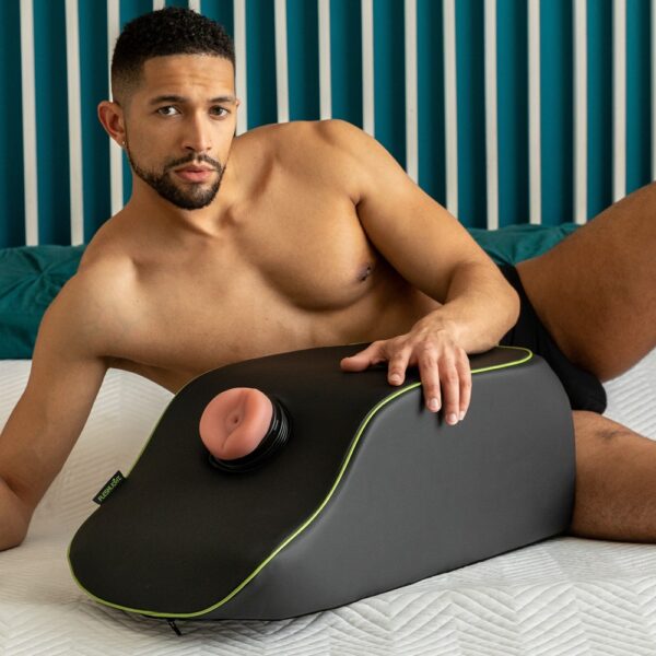 Liberator Fleshlight on a mission – Bild 4
