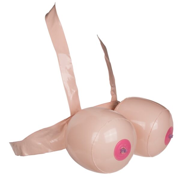 Boob Battle – Bild 4