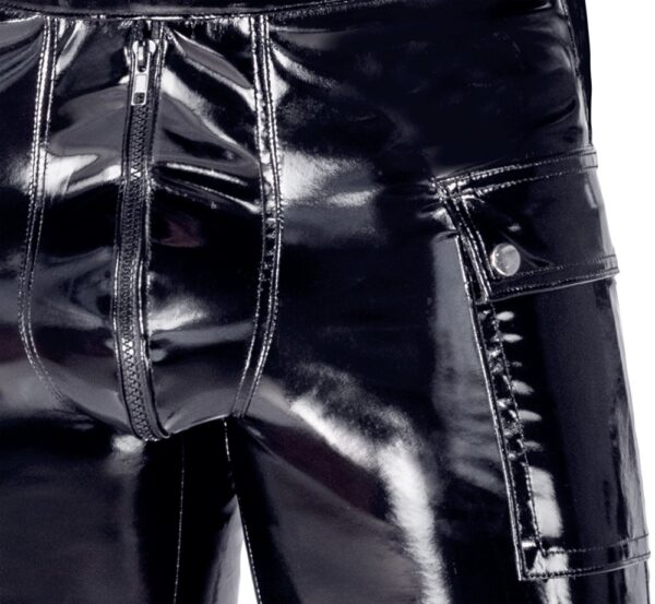 Black Level Shorts aus Lack – Bild 5