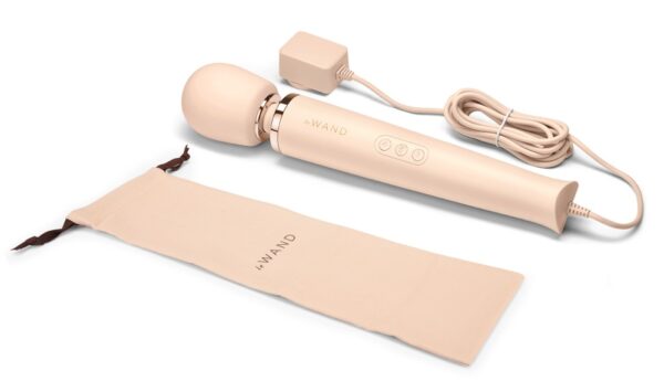 le Wand Powerful Plug-In Vibrating Massager – Bild 6