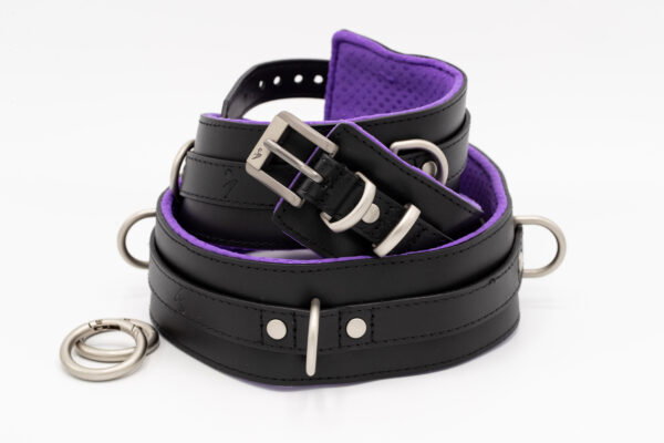 Black Swan Oberschenkel Fessel Black Purple