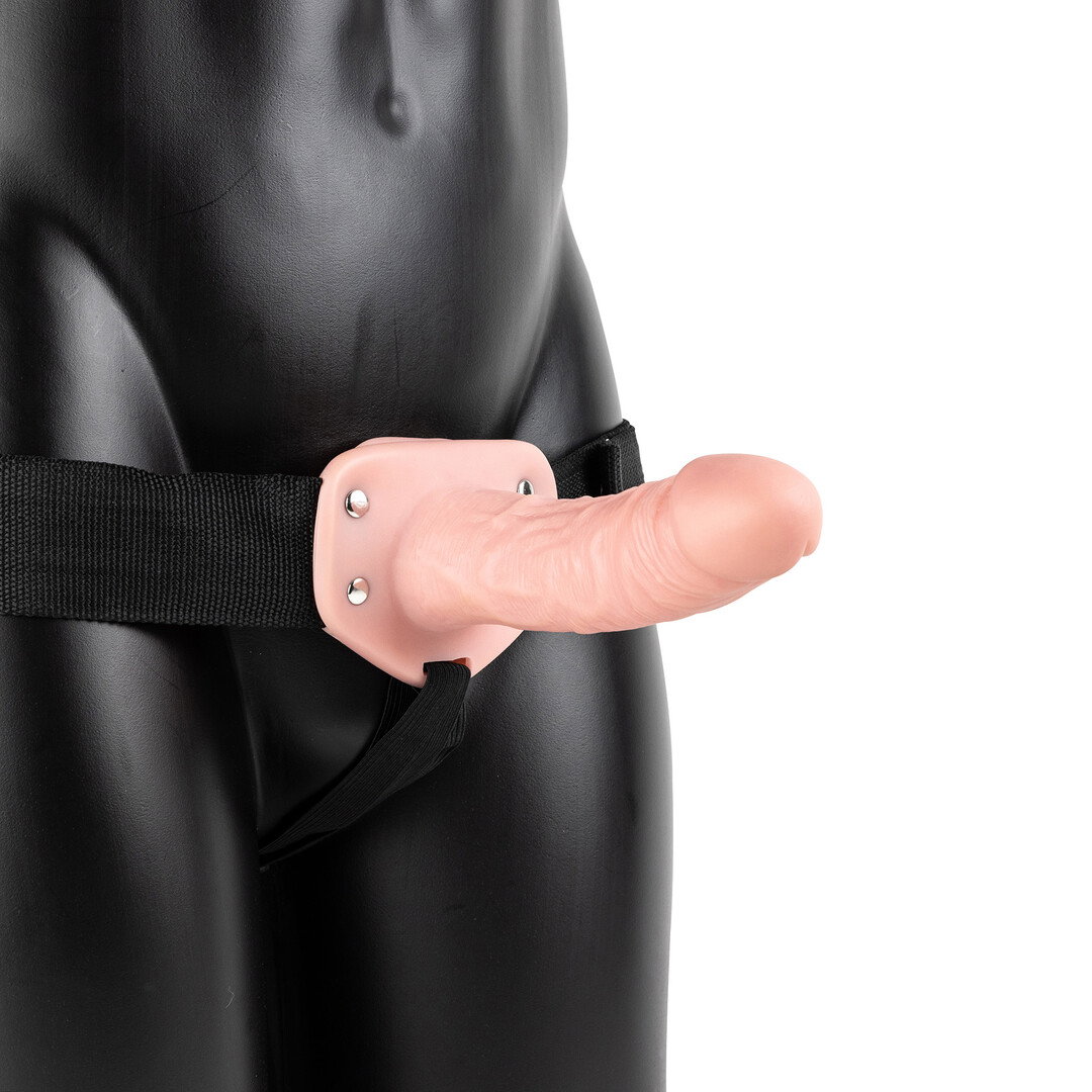 RealRock by Shots Hohl Strap-On ohne Balls - 6 / 15,5 cm – Bild 3