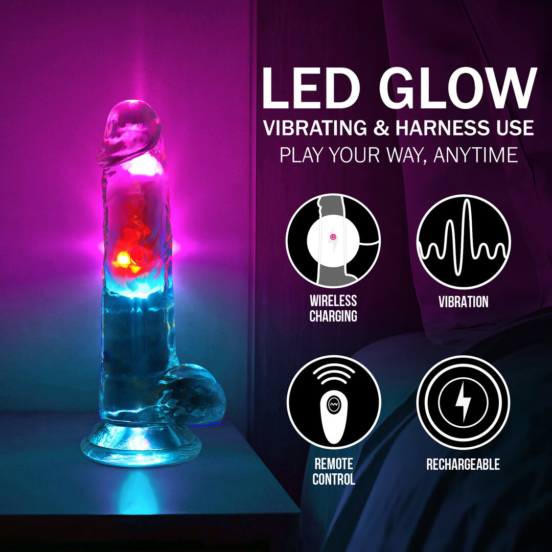 RealRock by Shots LED Vibrating Gerader Penis mit Hoden - 7 / 18 cm - Transparent – Bild 6