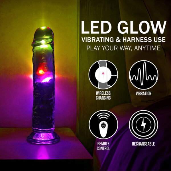 RealRock by Shots LED Vibrating Straight Cock - 8 / 20 cm - Transparent – Bild 6